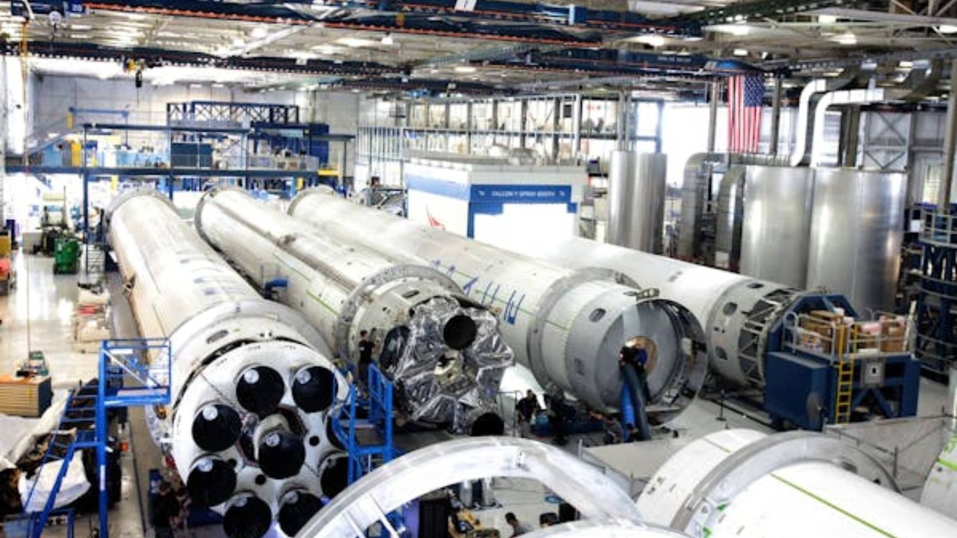 India’s factory growth hits more than 17-year high in August, PMI shows