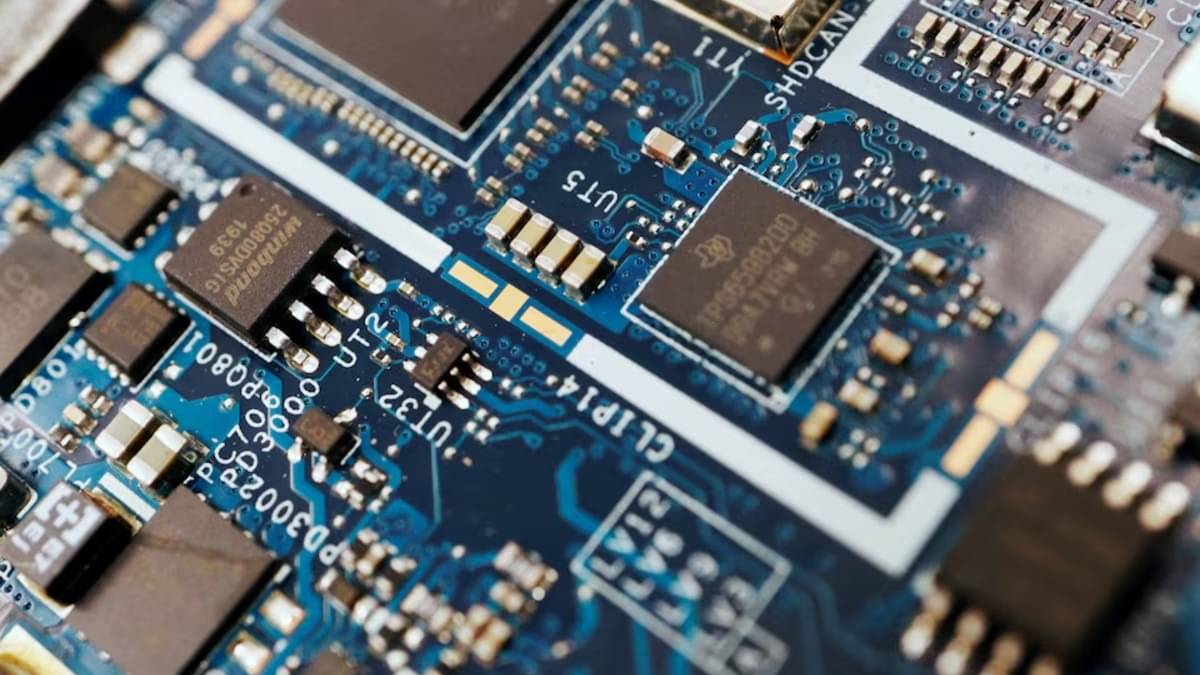 India’s Electronics Manufacturing Push Gets Massive Boost: MeitY Secy