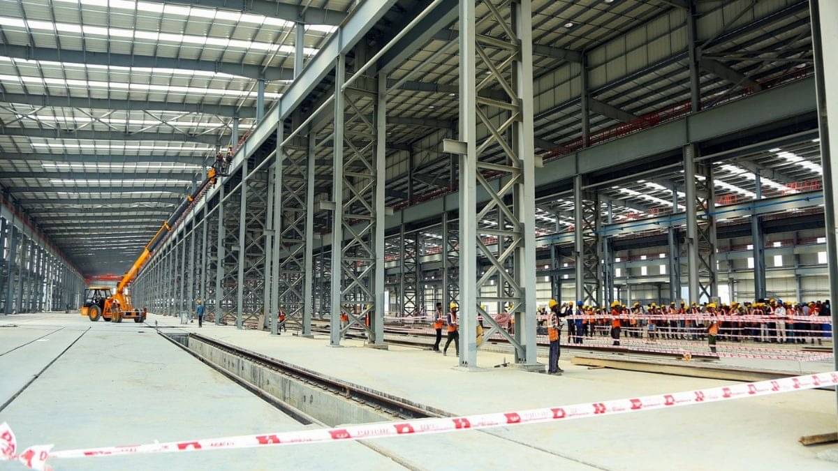 India’s Industrial Output Holds Steady at 4% in September 2025 Led by Manufacturing Surge