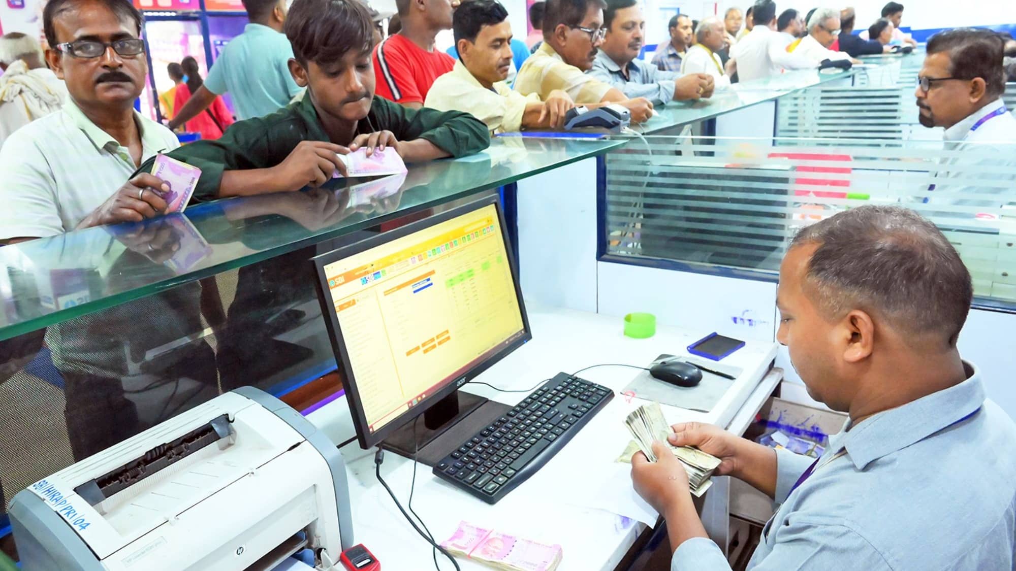Banks’ Financial Health Improves As Non-Performing Assets Decline To Rs 4.05 Lakh Crore: CareEdge Ratings