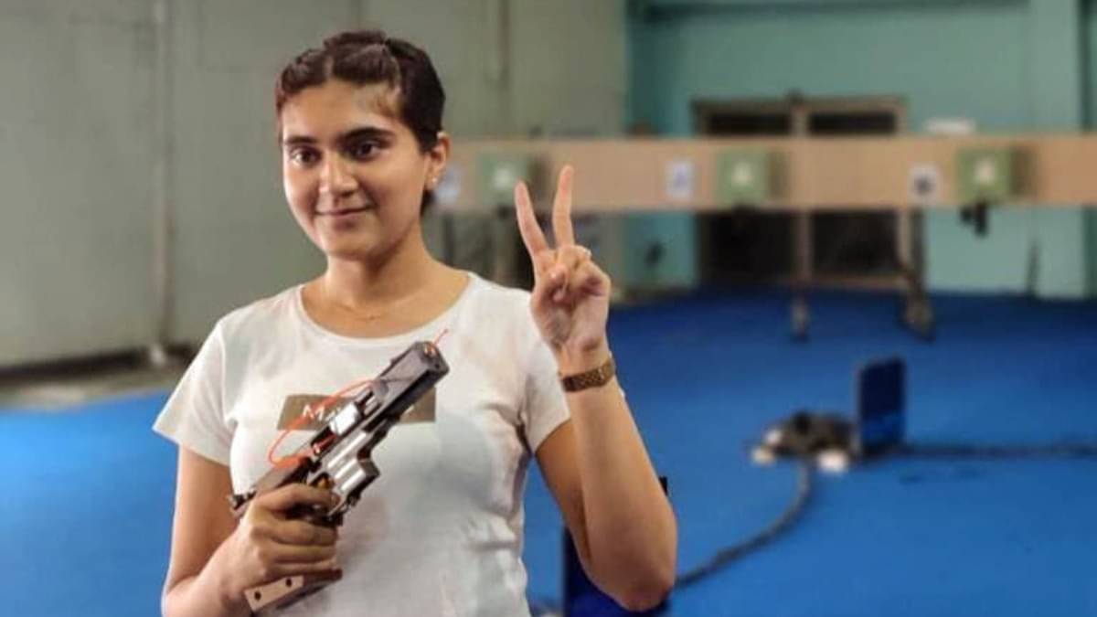 Esha Singh Bags First Individual Worlds Medal With Bronze In Women’s 25m Pistol; Manu Bhaker Bows Out