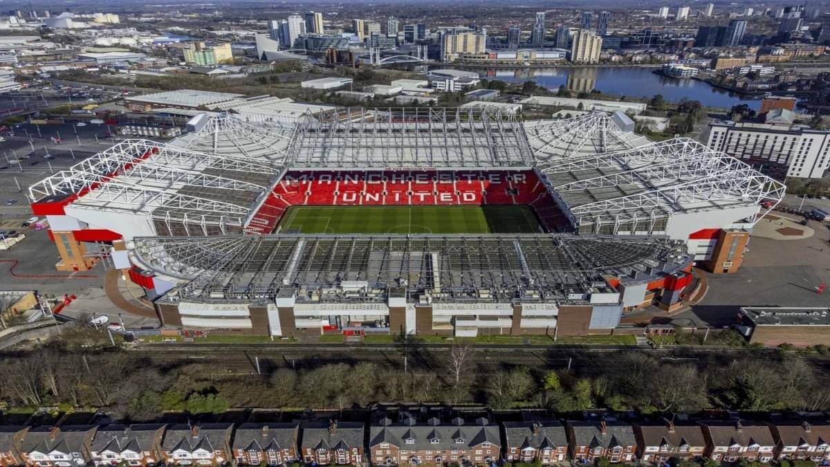 Former Manchester United Player Files Lawsuit Against Premier League Giants, Seeks £1m In Damages Over Medical Negligence