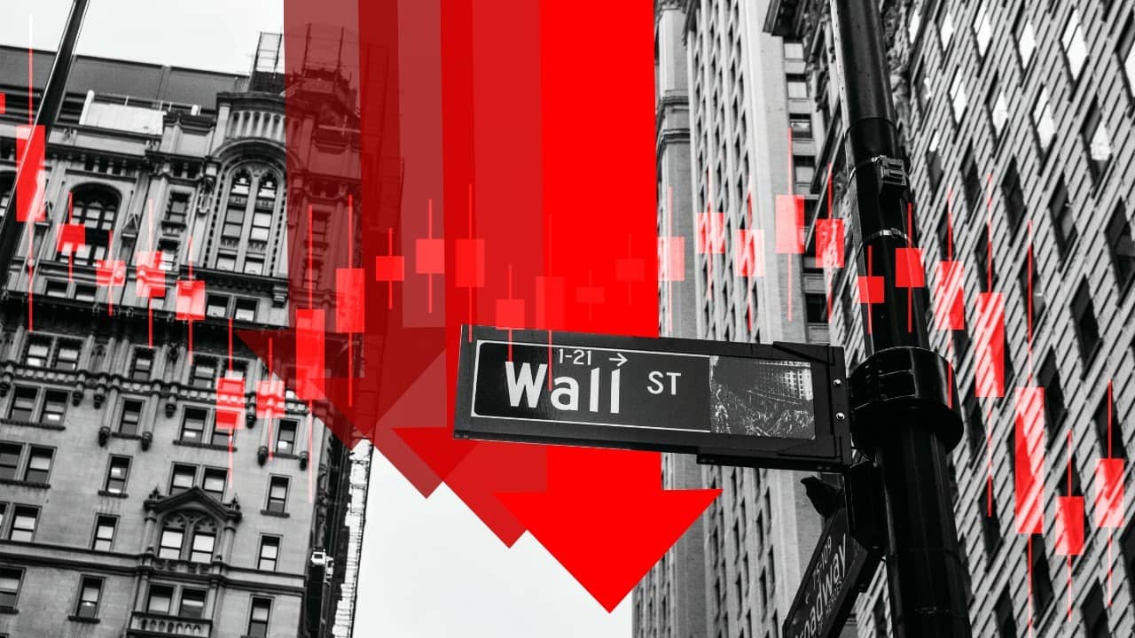 Wall Street Falls Sharply: What Triggered The Global Market Panic?