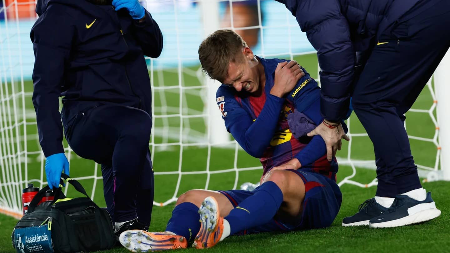 Dani Olmo Scores And Gets Injured As Barcelona Beats Atletico Madrid 3-1