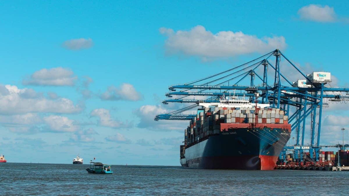 Despite US Tariff, Merchandise Exports At 10 Year High And Sharp Drop In Trade Deficit In November