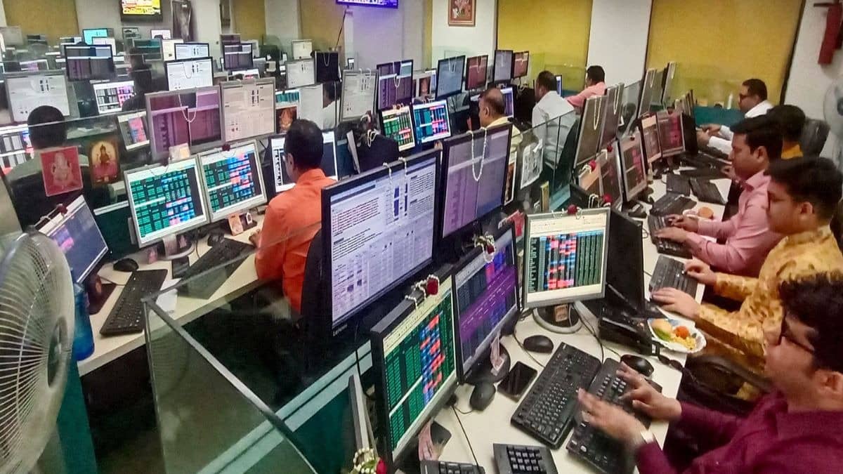 InvIT, REIT Payouts Jump Over 55% in Q2 FY26 on Roads, Realty and Infra Boost: ICRA Analytics