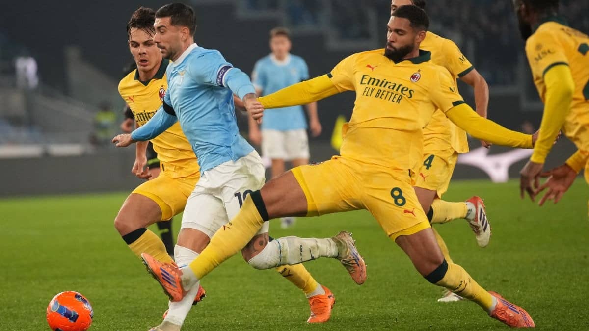 Coppa Italia: SS Lazio Beat AC Milan To Sail Into Cup Quarterfinals After Controversial Corner