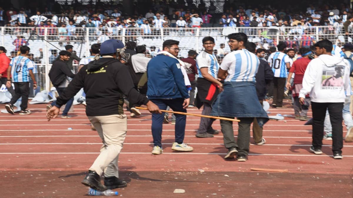‘Total Scam’: Lionel Messi Fans Fume After Failing To Get Glimpse Of Argentina Star At Salt Lake Stadium, Kolkata