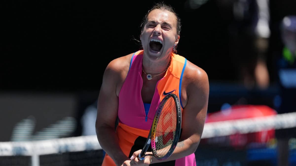 Australian Open 2026: Aryna Sabalenka Fights Through Sloppy Stretch to Defeat Anastasia Potapova and Reach Fourth Round