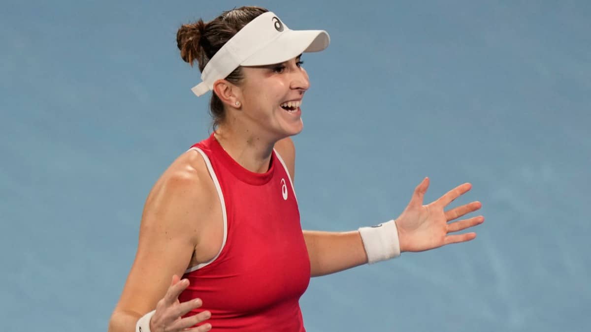 Belinda Bencic stuns Iga Świątek With Rallying Victory, Secures Advantage For Switzerland In United Cup Final