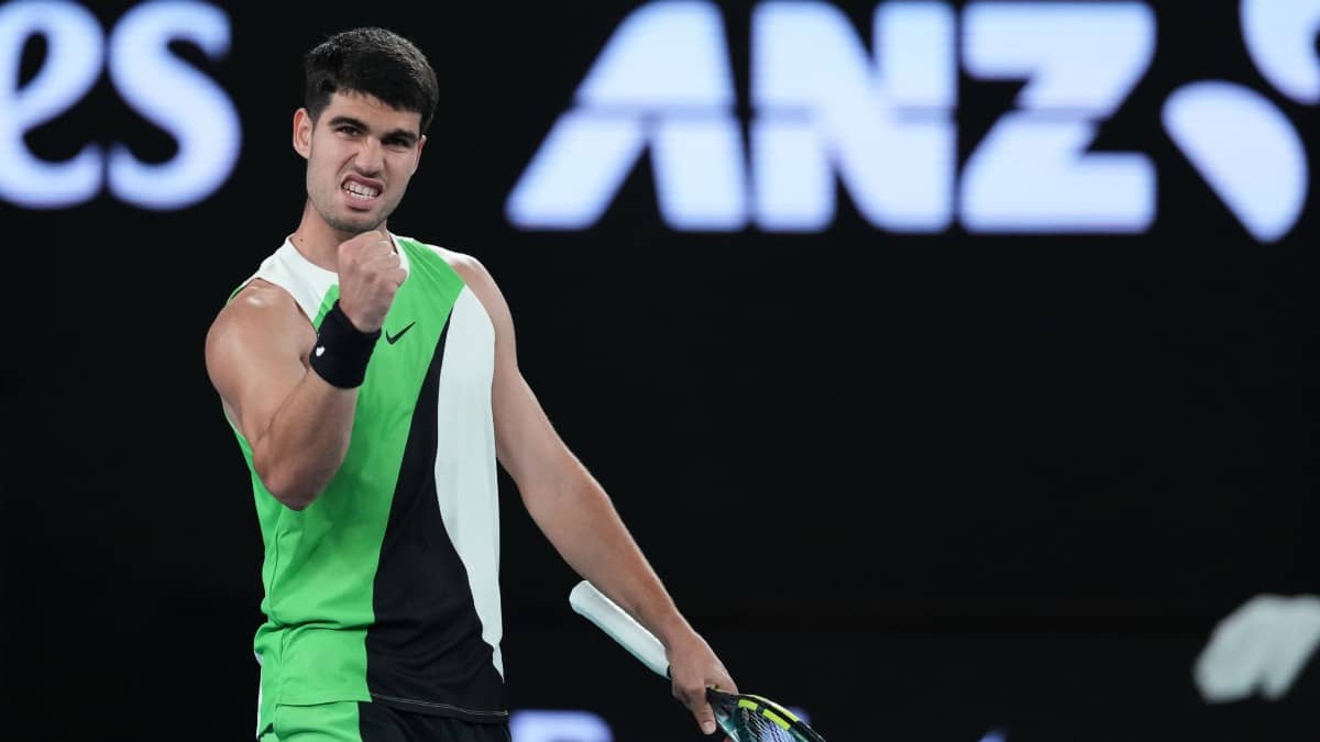 Top-ranked Aryna Sabalenka And Carlos Alcaraz Advance On An Opening Day Of Records At Australian Open