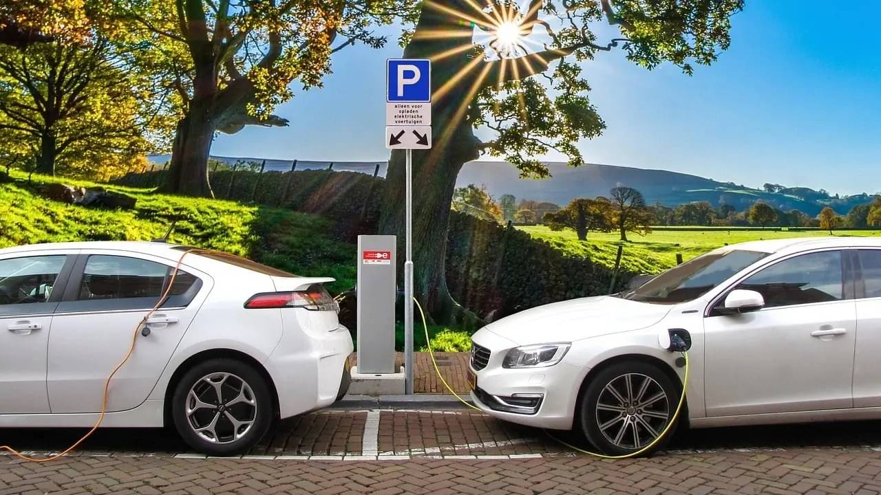 ISMA Says GST Rationalisation on Flex-Fuel Vehicles, Crucial for Ethanol Ecosystem