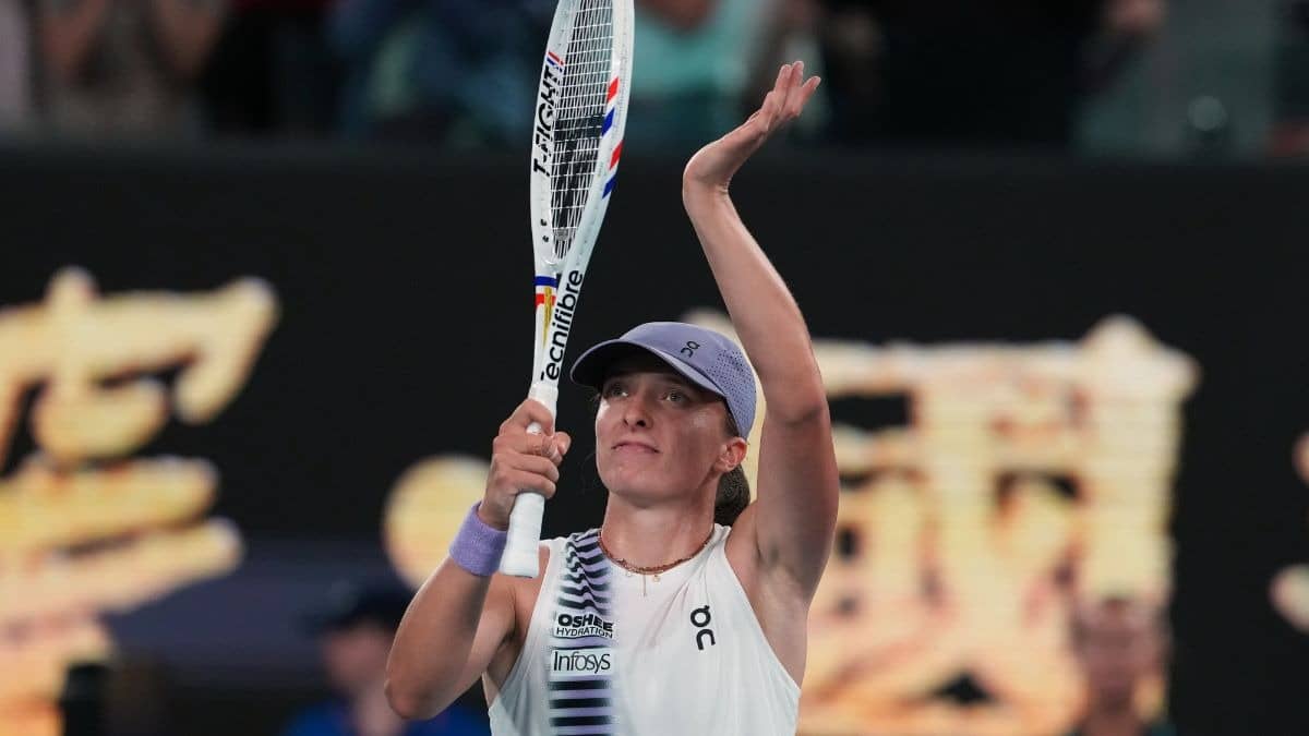 Iga Swiatek Battles Past Yuan Yue To Make Australian Open 2026 Second Round