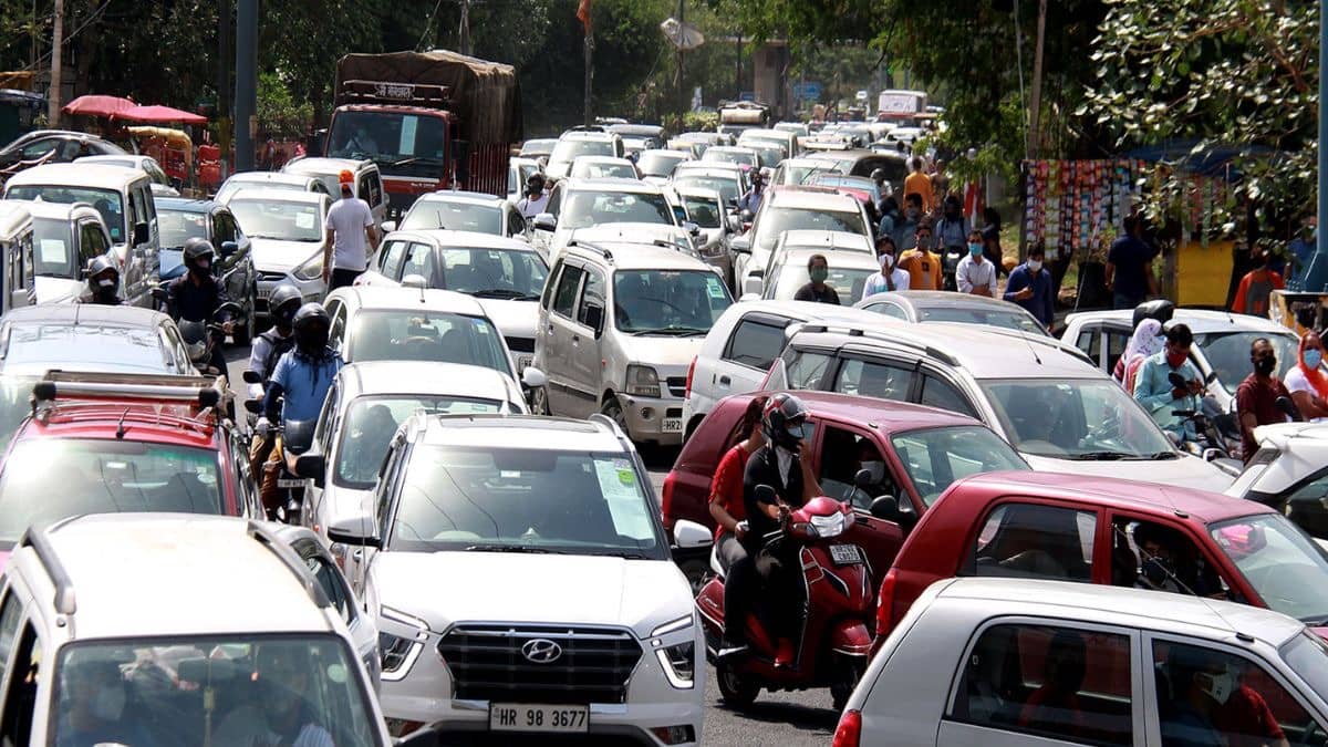 India’s Commercial Vehicle Sector Entering Next Upcycle: Nomura