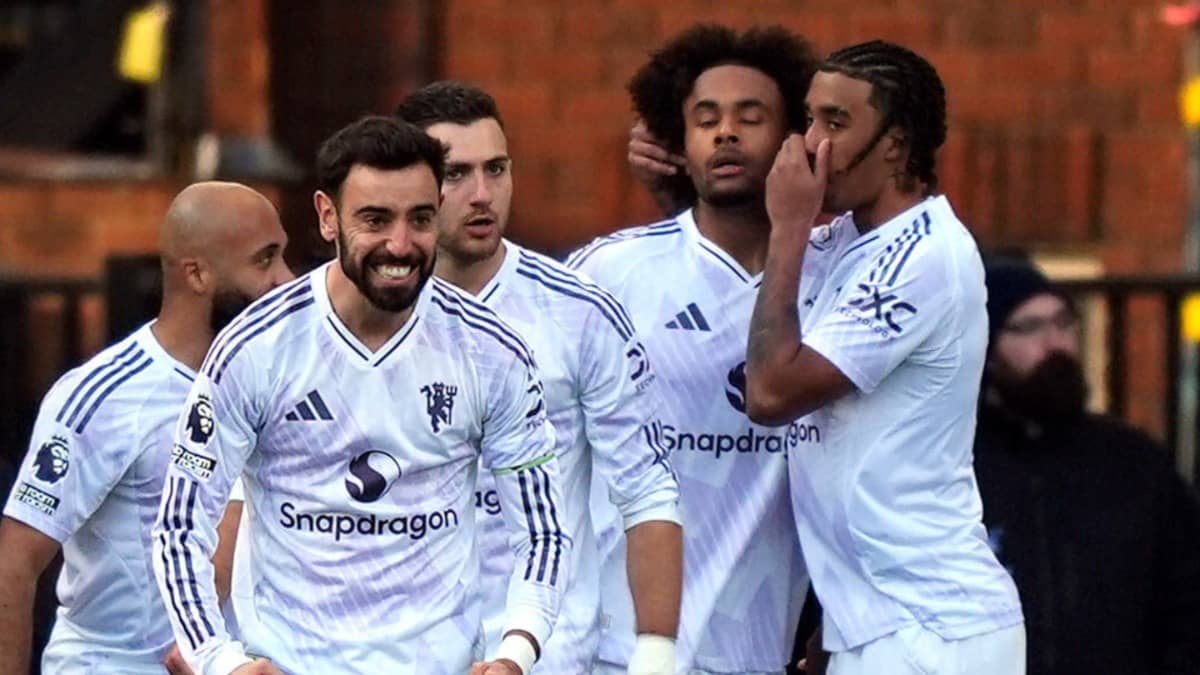 ‘He Made The Difference’: Michael Carrick Lauds Manchester United Star After Derby Triumph