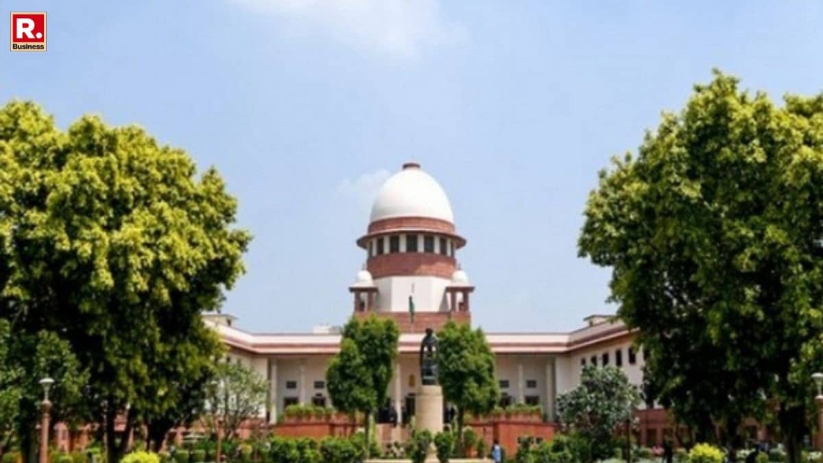 SC Seeks Responses from Anil Ambani Group, CBI and ED on PIL Alleging ₹1.5 Lakh Crore Bank Fraud