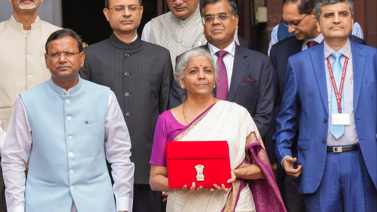 Union Budget 2026: Fiscal Deficit, IT Slabs to Capex, 5 Key Aspects to Watch Out For