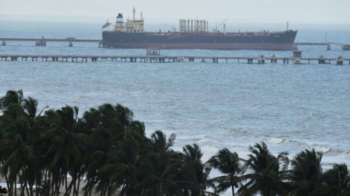 Are Oil Markets Insulated From US Strikes in Venezuela? Ex Chief Economic Adviser Weighs In