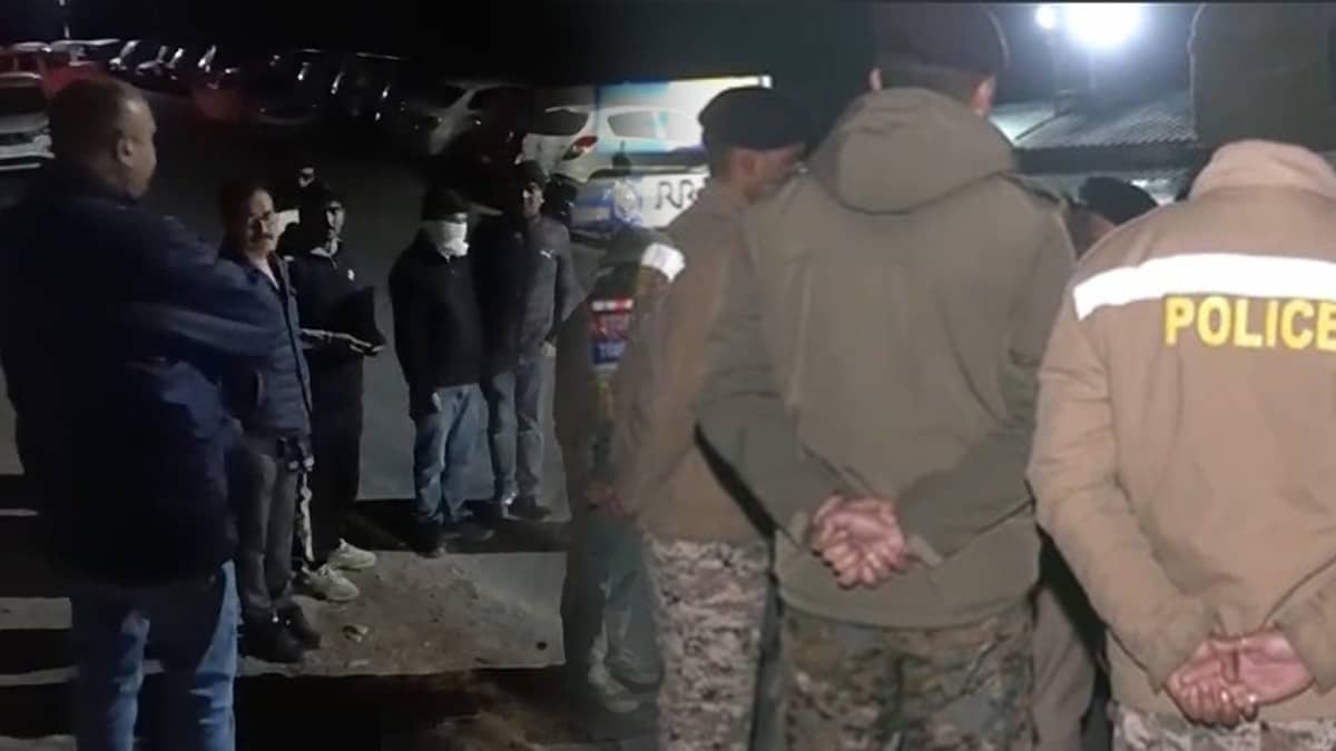 AI Summit Shirtless Protest: Delhi Police Team Stopped on NH-5 By Shimla Police Amid FIR Row