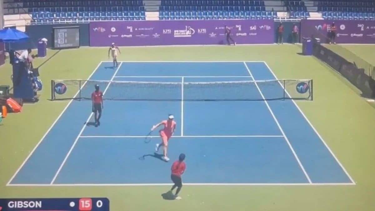 WATCH| Bees Attack Sparks Panic On Court, Halts Play As Players Flee At W100k Bengaluru