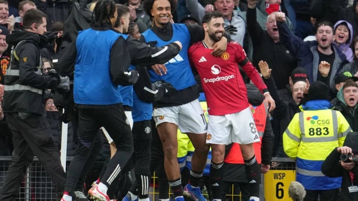 Manchester United Wins Again To Make It Four In A Row For New Coach Michael Carrick