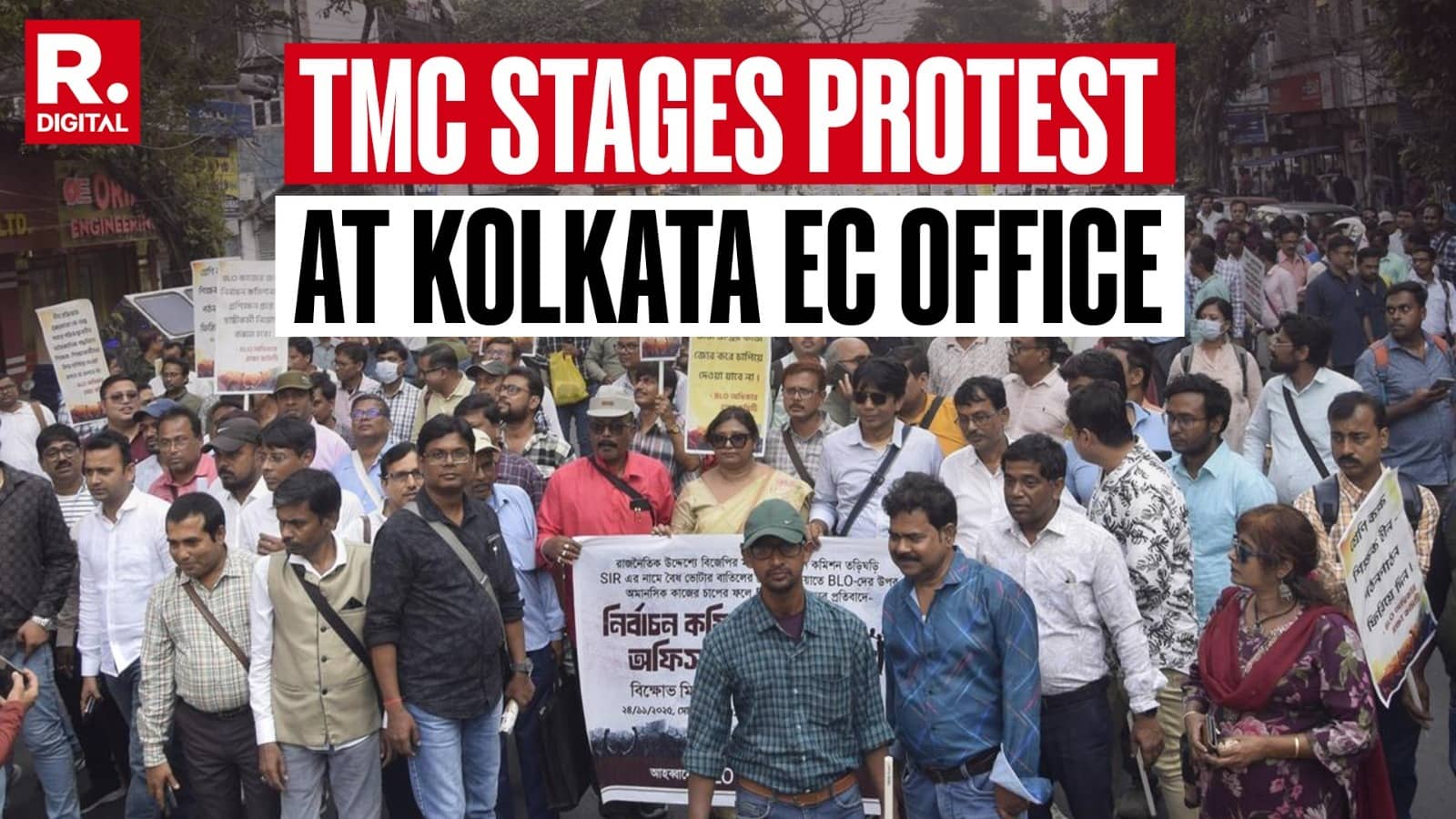 Chaos Outside EC Office: Minutes After SC’s Order On West Bengal SIR, TMC Workers Stage Huge Protest
