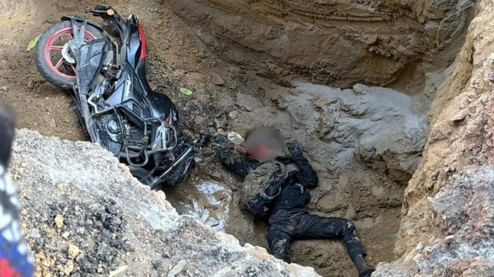 Janakpuri Biker Death: FIR Registered Against Contractor, Delhi Jal Board Officials