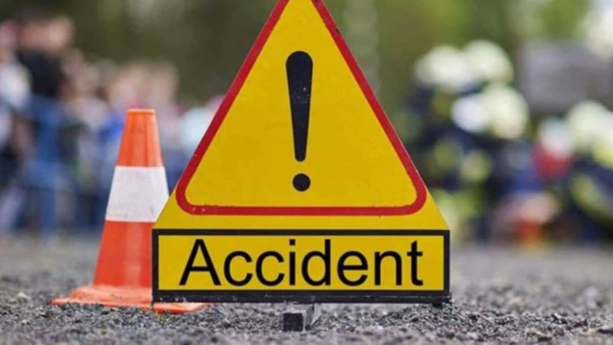 Outrage In Murshidabad: Minister Siddiqullah Chowdhury’s Convoy Vehicle Refuses To Stop After Striking 4-Year-Old, Locals Stage Protest