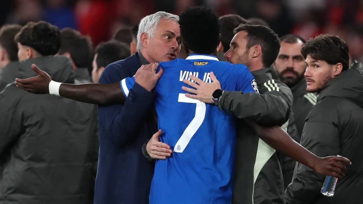 ‘A Huge Mistake’: Vincent Kompany Hits Out At Jose Mourinho For Vinícius Júnior Comments