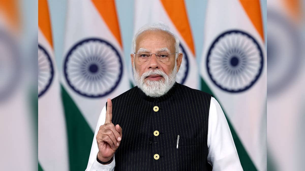‘Keep Foreign-Made Products Away from Festivals’: PM Modi Makes ‘Vocal for Local’ Appeal