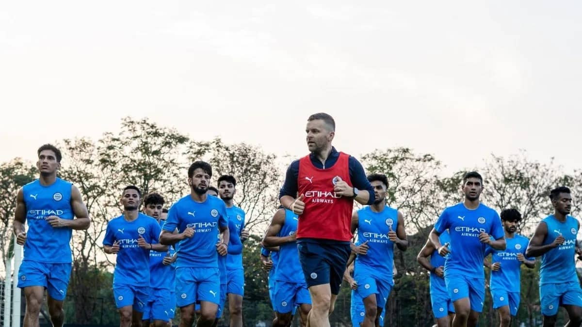 Mumbai City FC vs Chennaiyin FC Live Streaming: When And Where To Watch ISL 2025-26 Match In India?