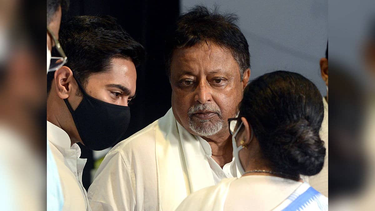 ‘Political Circles Will Feel His Absence’: Mamata Banerjee Mourns Death Of TMC Leader Mukul Roy
