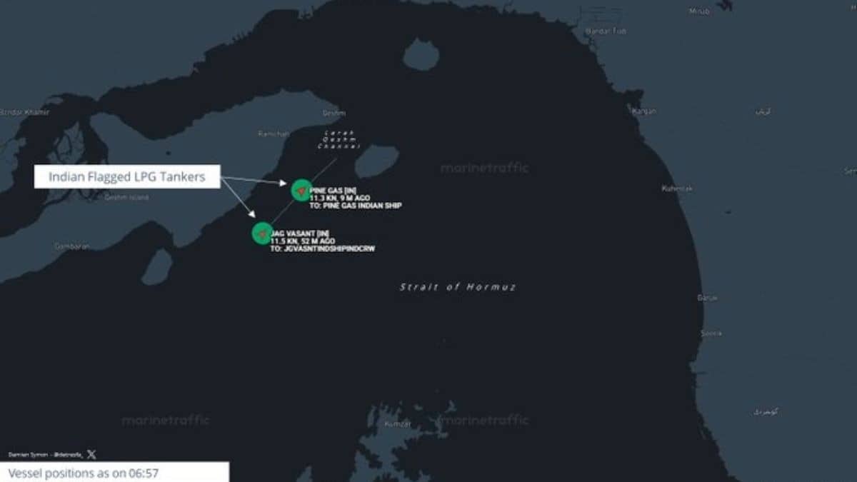 2 More Indian-Flagged Vessels Crossing Strait Of Hormuz To Reach India