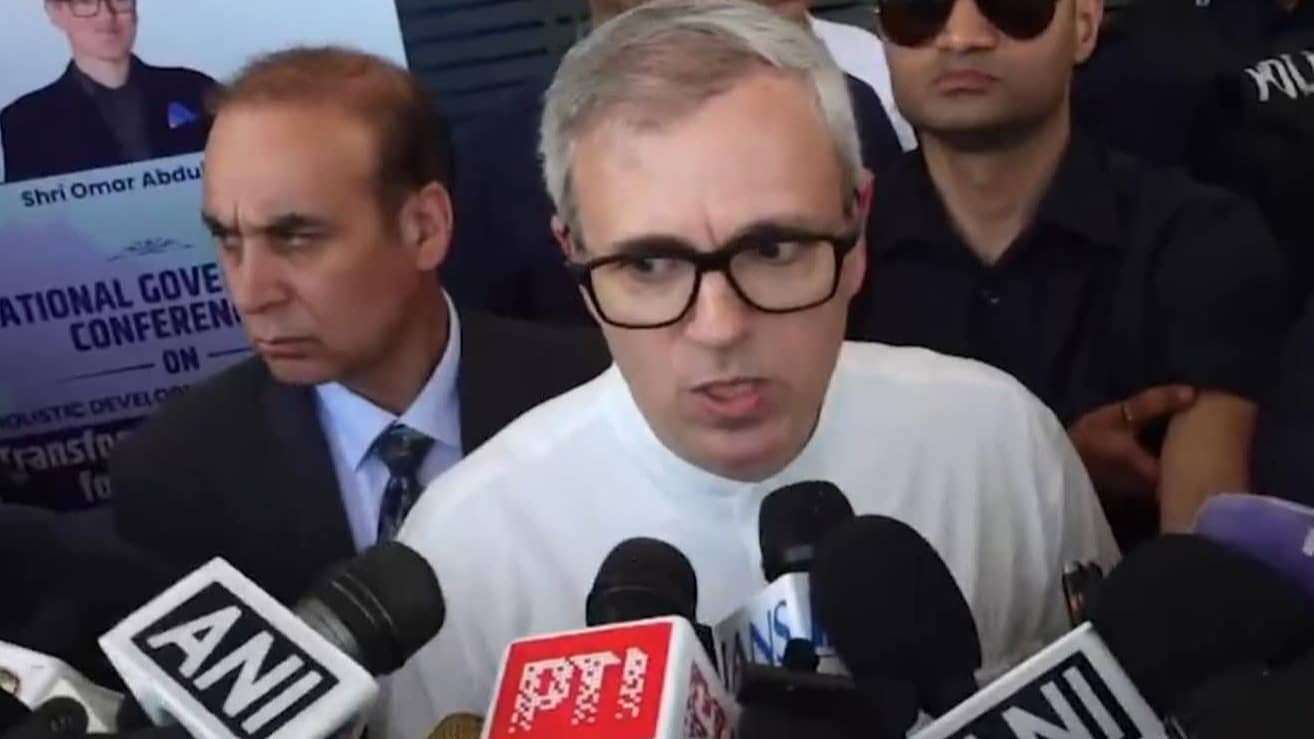 A Valley on Edge: CM Omar Abdullah Condemns Khamenei Killing, Appeals for Calm in Kashmir