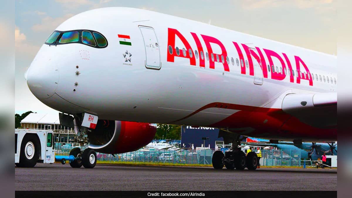 Air India A350 From New York To Delhi Diverts to Ireland After Mid-Air Turbulence Triggers Loud Noise, Vibration