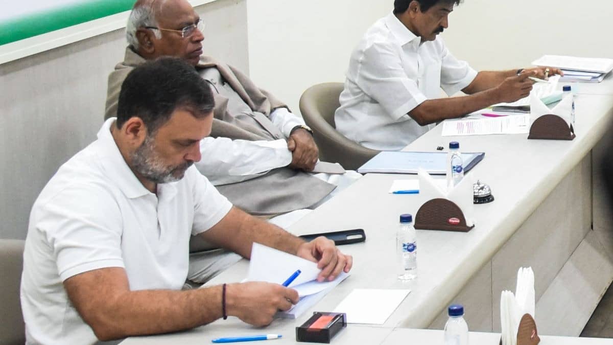 Congress Gets Notice To Vacate 24 Akbar Road Office By March 28