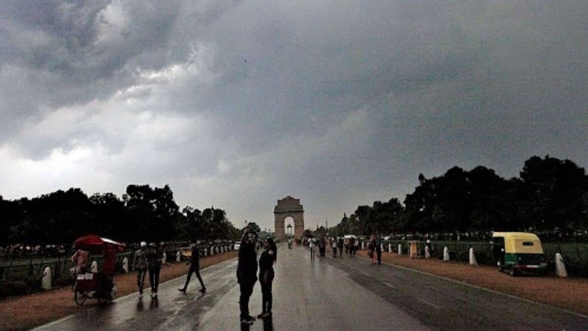 Delhi NCR Weather Today: IMD Issues Rain & Thunderstorm Alert For Delhi, Noida, Gurugram