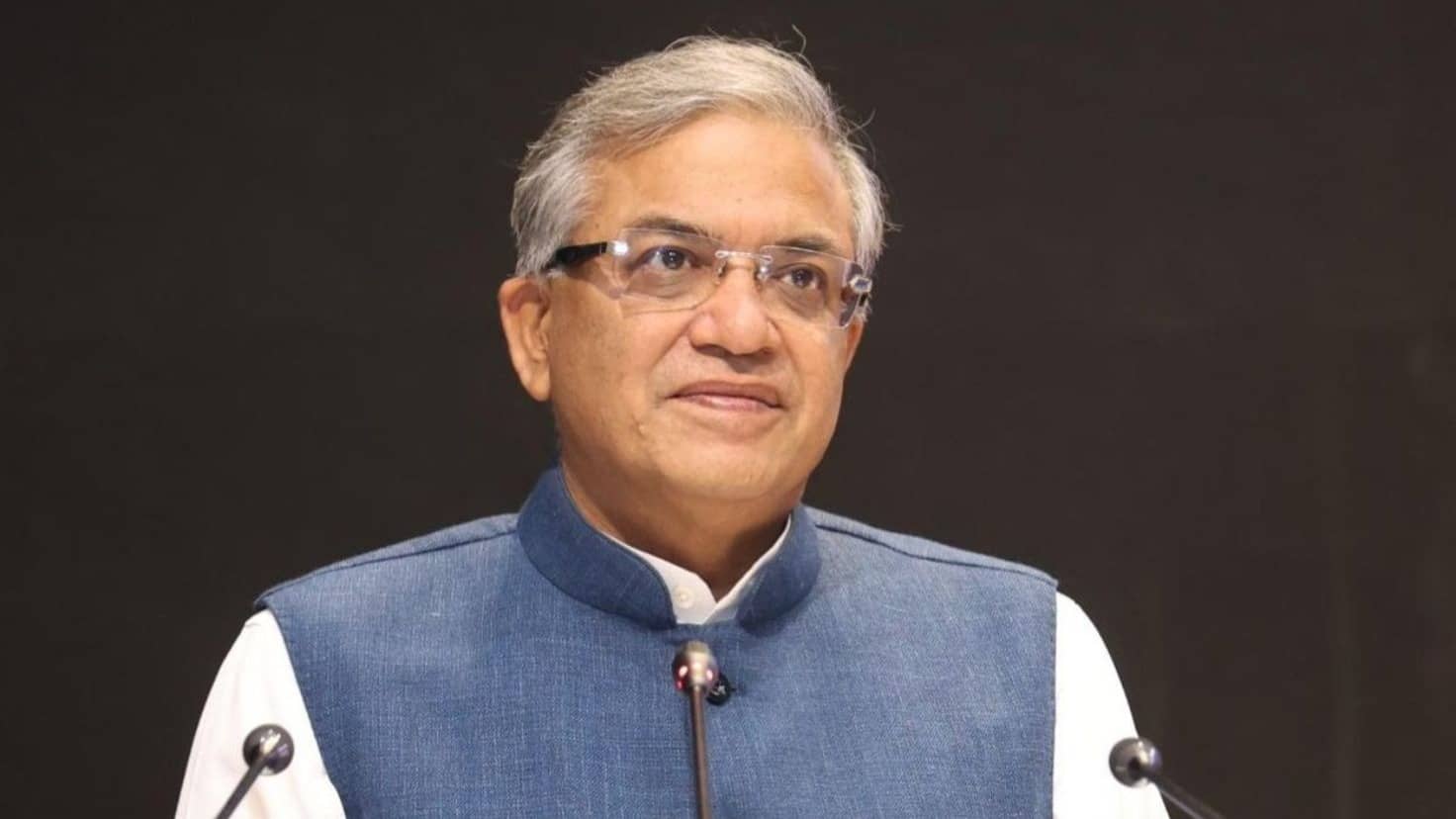 ECI Orders Major Administrative Reshuffle In West Bengal, Transfers Chief Secretary And Home Secretary Ahead Of Assembly Polls