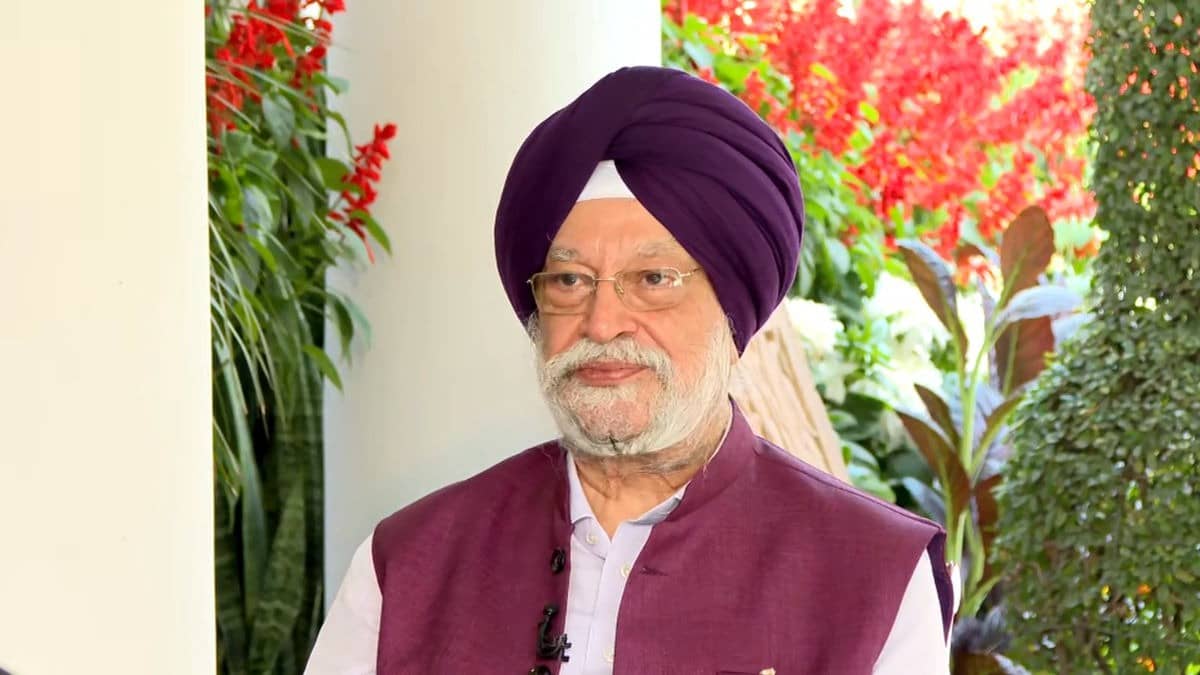 ‘Completely False’: Oil Minister Hardeep Puri Denies Lockdown Rumours Amid Energy Crisis; Says ‘No Such Proposal’