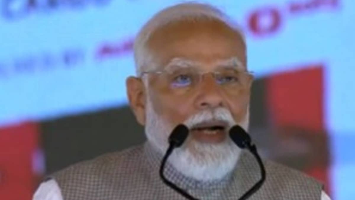 PM Modi Sends Strong Message From Jewar Airport, Boasts of Powerhouse India’s Growth Momentum Vs Global Turmoil