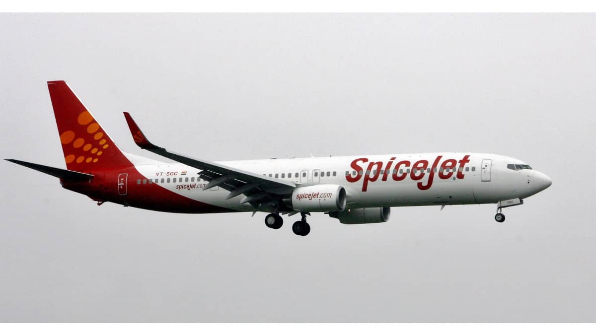 SpiceJet to Operate Seven Special Flights From Fujairah to India on March 15-16