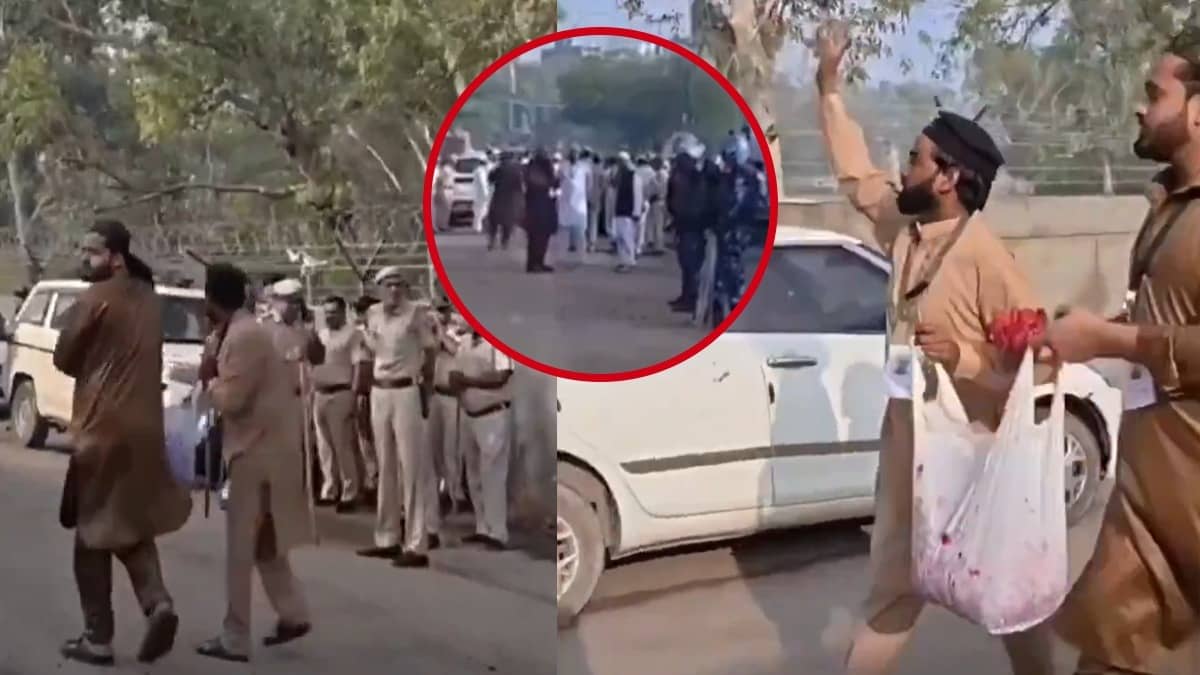 Amid ‘Khoon Ki Holi’ Threat On Eid, Delhi’s Uttam Nagar Muslims Shower Rose Petals On Cops After Peaceful Prayers | WATCH