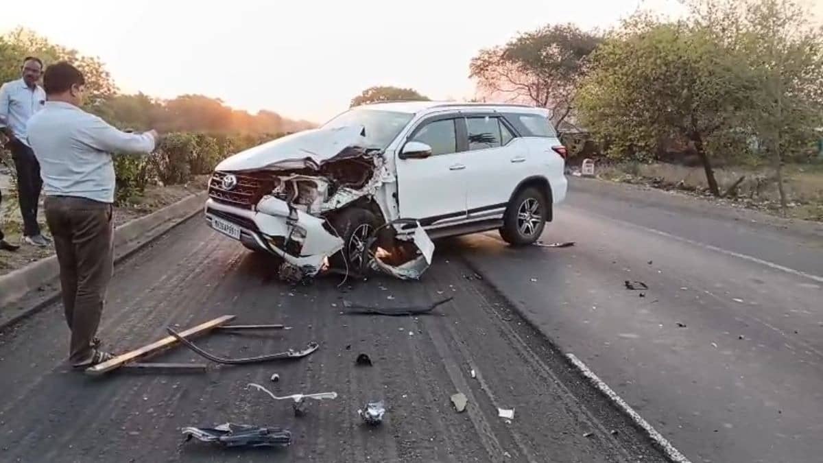 3 Killed, 1 Injured After Road Accident in Madhya Pradesh’s Dewas