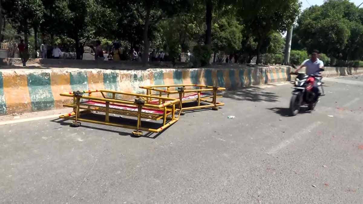 How Haryana’s Wage Hike Prompted Workers To Protest In Noida?