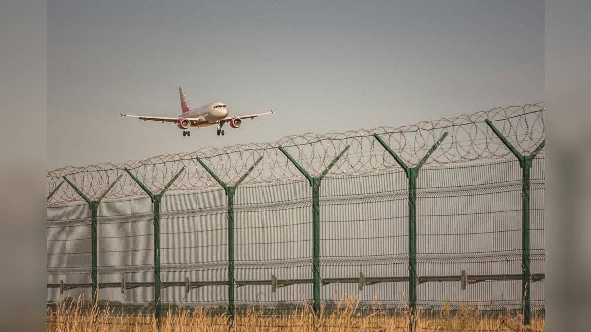 India’s DGCA Issues Urgent Safety Advisory for Middle East and Persian Gulf Airspace