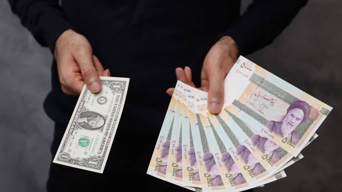 Economic Crisis Deepens: Iran’s Rial Crashes to 1.8 Million Per US Dollar as Ceasefire Totters