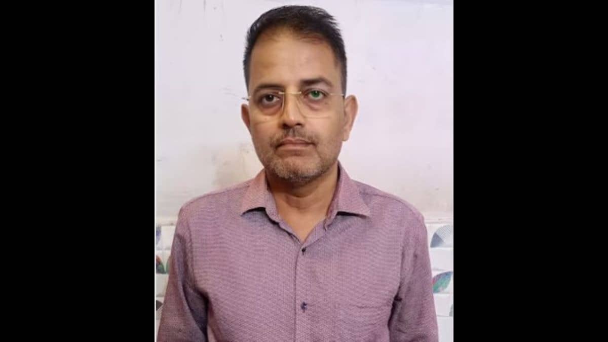 Kanpur Shocker: Father Brutally Slits Throat of Sleeping Twin Daughters In Naubasta Then Calls Police Himself