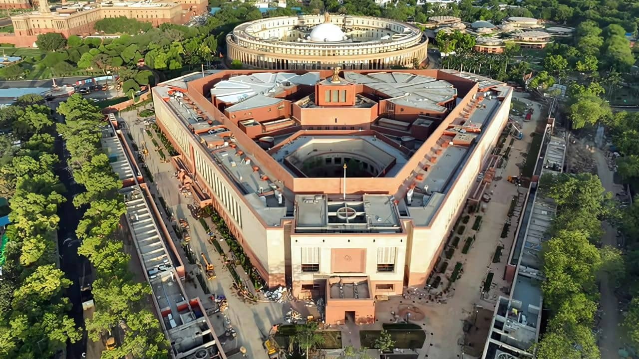 Numbers In Lok Sabha Favour Passing of 131st Constitutional Amendment Bill