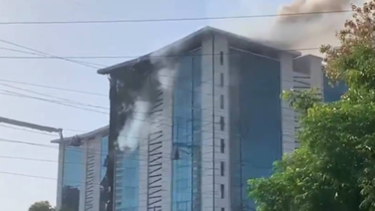 Major Fire Breaks Out At ISKCON Heights In Vadodara | Video