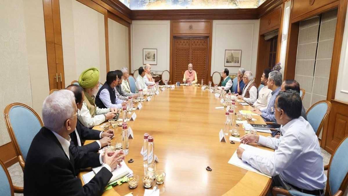 PM Modi Asks Ministers To Take All Measures To Solve Citizens’ Problems Amid Middle East War